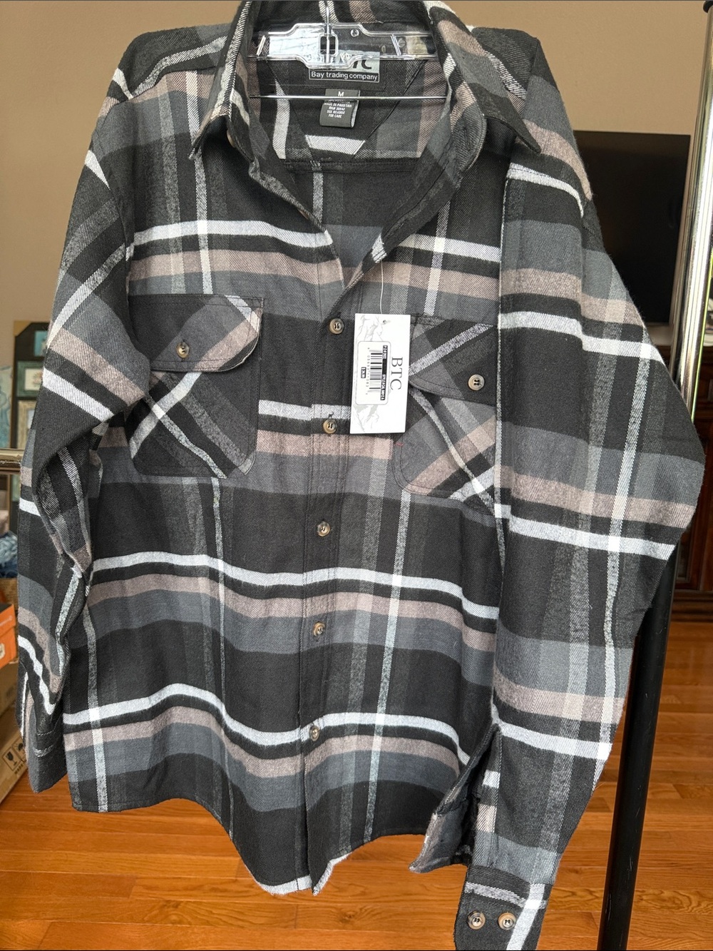 TC Men’s Black & Gray Plaid Button-Down Shirt